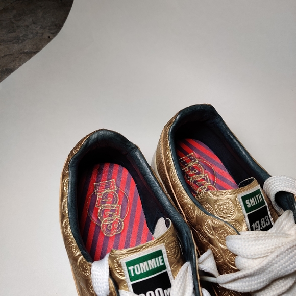 Gold Puma sneaker limited Tommie Smith 1968 - Picture 3 of 4